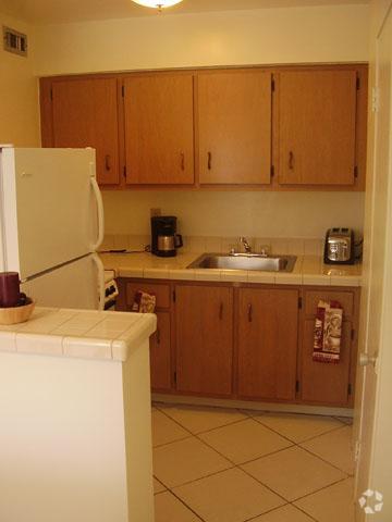 Kendall House Apartments