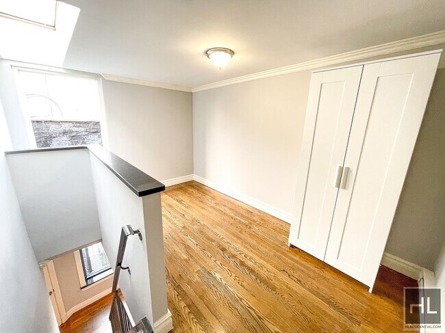 Foto del edificio - Mott Street