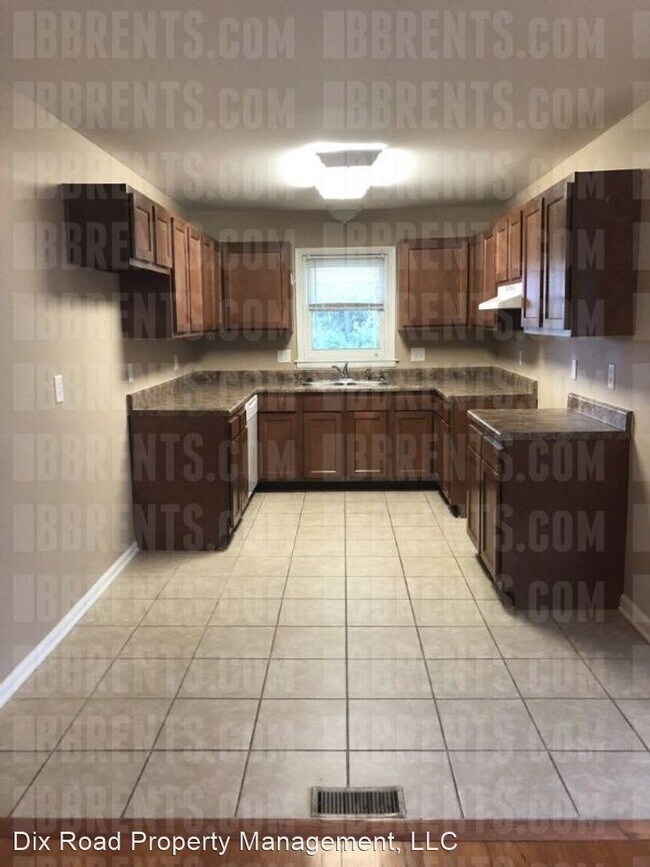 Building Photo - 3 br, 1.5 bath House - 4825 Holiday Drive,