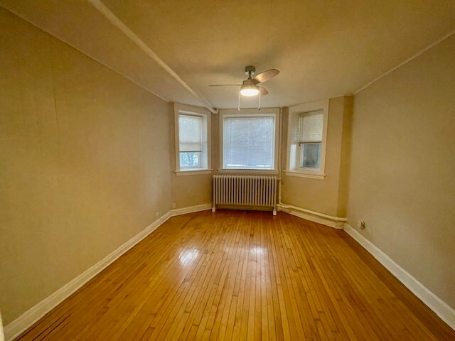 Building Photo - 1124 S Oak Park Ave