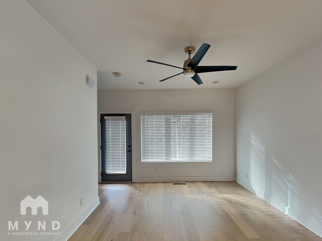 Foto del edificio - 1434 Walker Pl SE