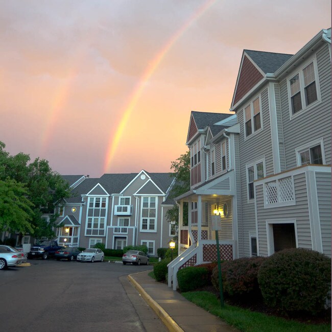 Foto del edificio - 12932A Grays Pointe Rd