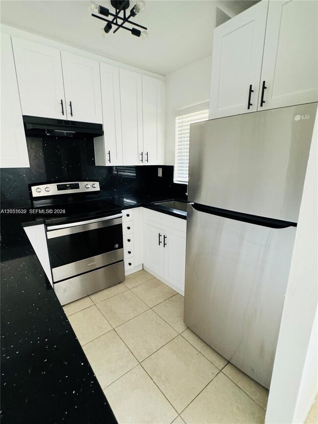 Foto del edificio - 1755 NE 116th Rd