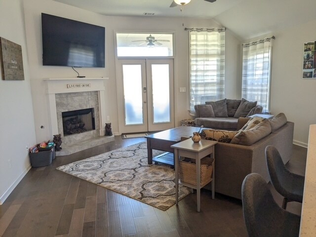 Foto del edificio - 7279 Birch Creek Trail