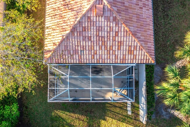 Building Photo - 4789 Blossom Dr