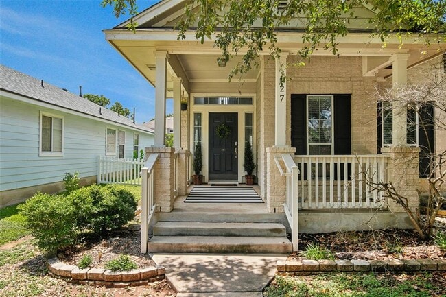 Building Photo - 127 Dressen