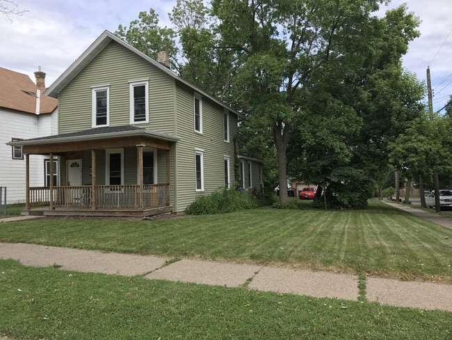 Building Photo - 2900 N 4th St