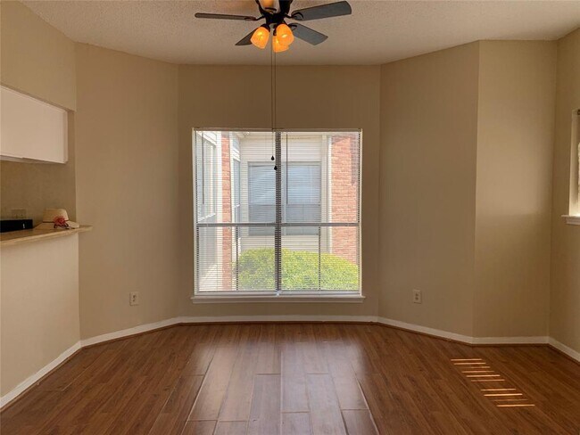 Foto del edificio - 10178 Oakberry St