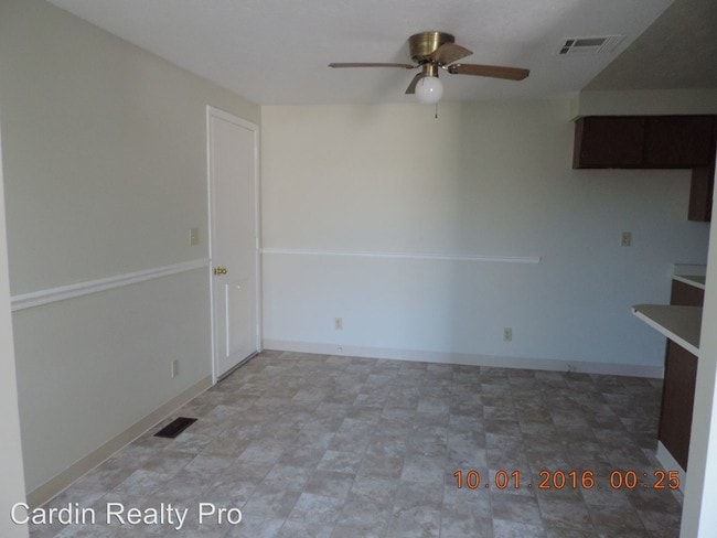 Building Photo - 3 br, 2 bath House - 6780 Lotus St