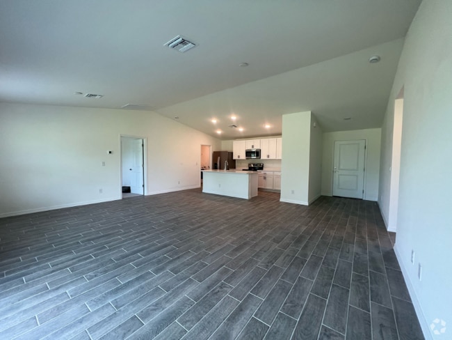 Building Photo - 4129 NE 20th Pl