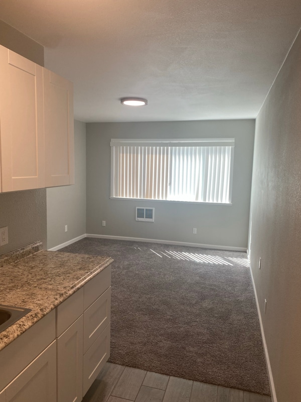 Foto del edificio - 131 Lindbergh St