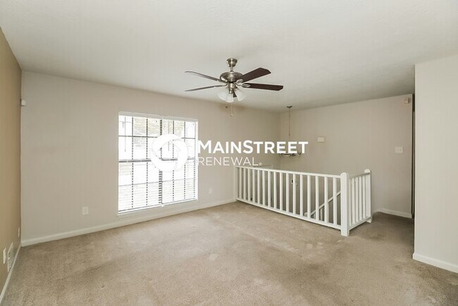 Foto del edificio - 4 Bedroom Pet-Friendly Home in Atlanta, GA with Main Street Renewal