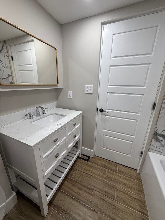 Building Photo - 8712 S Grand Ave