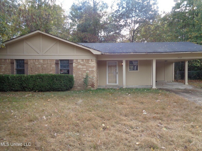 Photo - 5163 Haynes Drive Unit
