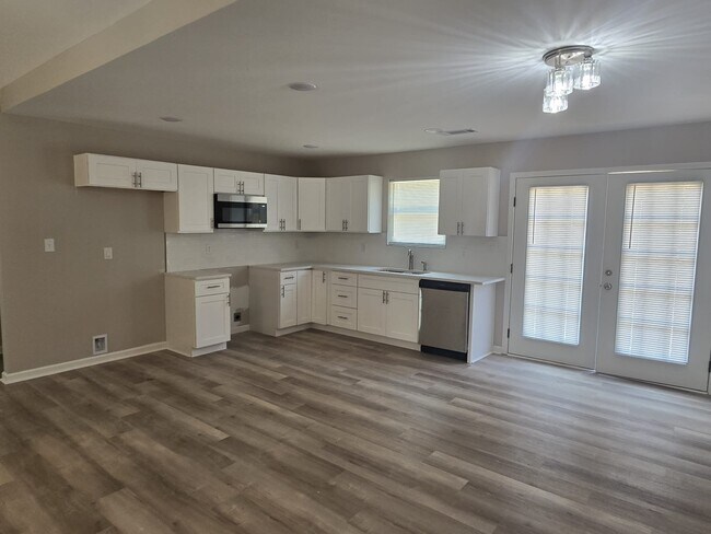 Foto del edificio - 4849 Wilson Rd