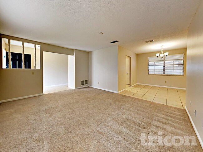 Foto del edificio - 2209 Constitution Dr