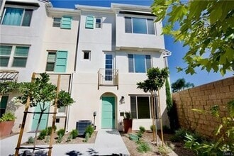 Building Photo - 509 S Andrew Ln