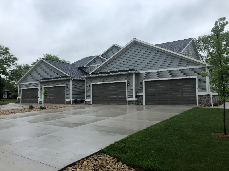 4513 Golf Dr, Windsor, WI 53598 Townhome Rentals in Windsor WI