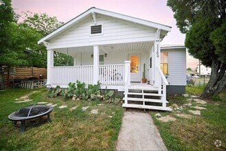 Building Photo - 1142 Eastfield Ave