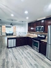 Building Photo - 2911 Berkeley Springs Pl