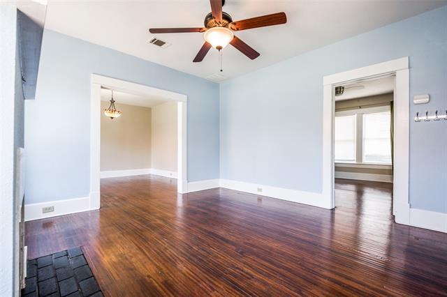 Foto del edificio - 732 N Winnetka Ave
