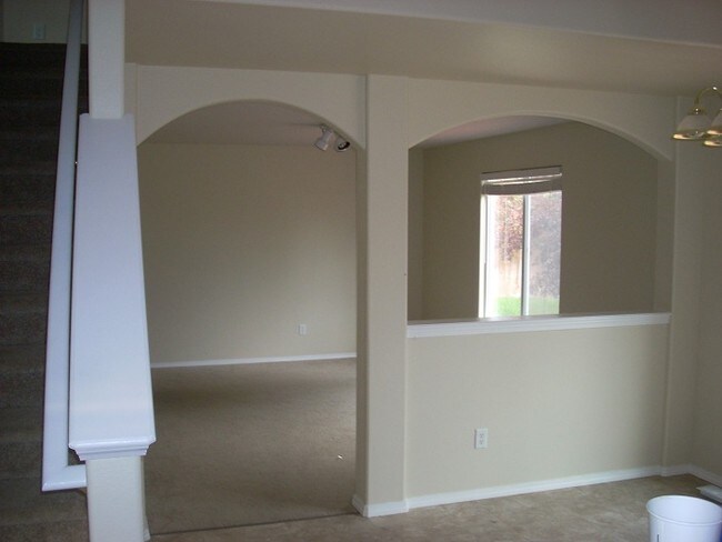 Foto del edificio - 4004 E Park Ridge Dr