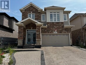 Building Photo - 400 Freure Dr