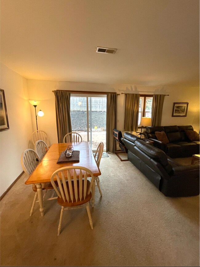 11 Clubhouse Dr, Saratoga Springs, NY 12866 Townhome Rentals in