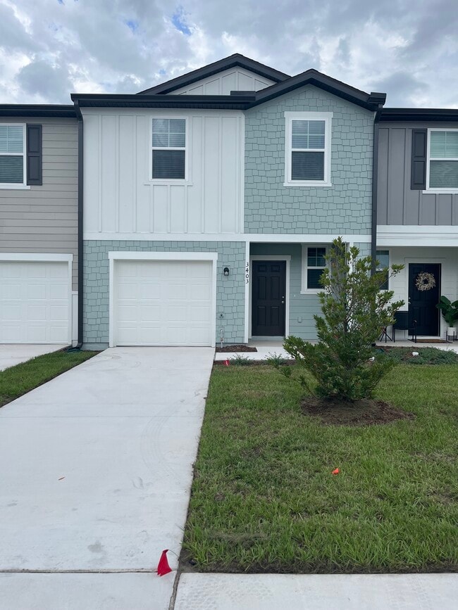 Home & Driveway - 3403 Vesara Dr