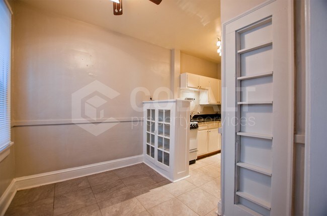 Foto del edificio - 993 North Highland Avenue Northeast