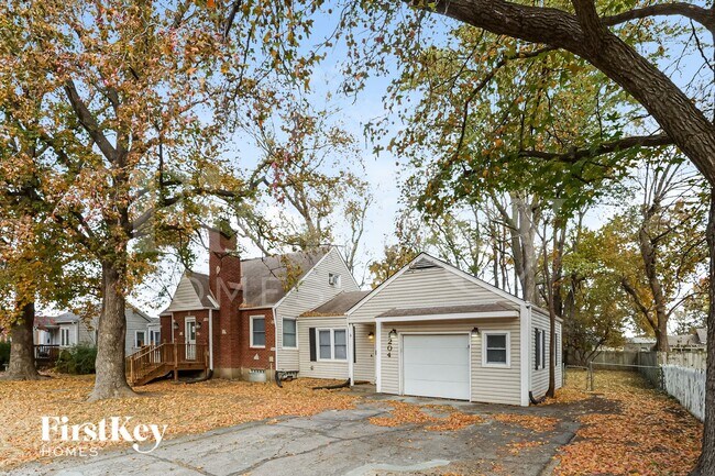 Foto del edificio - 1204 Highgrove Rd