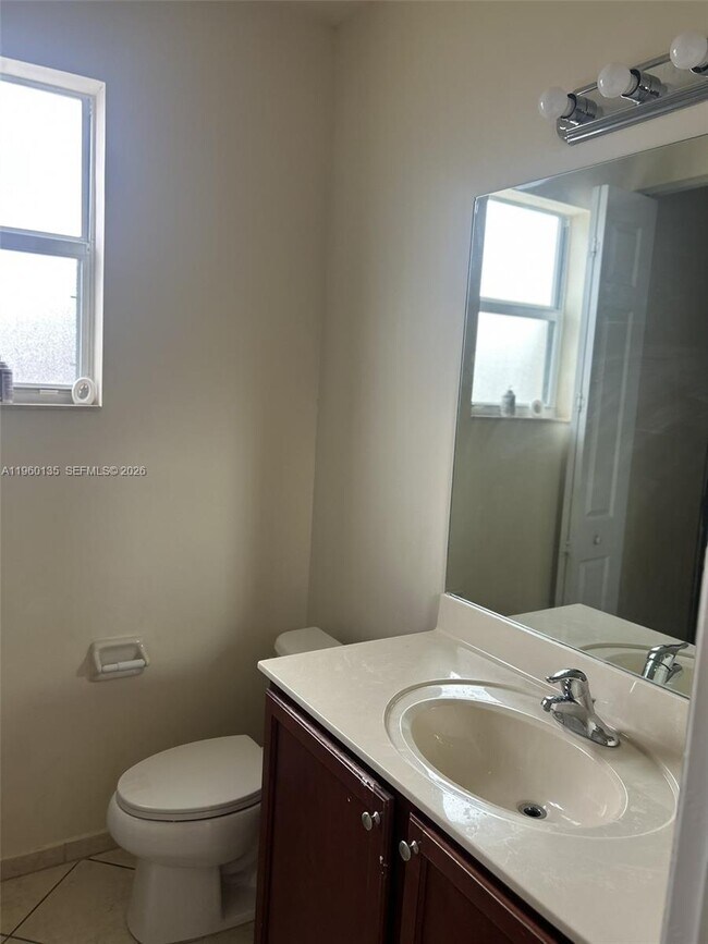 Foto del edificio - 9021 SW 227th St