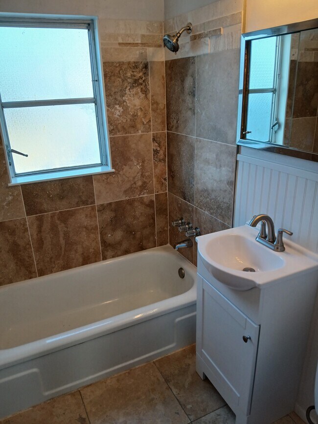 Foto del edificio - 5413 Jersey Ave S