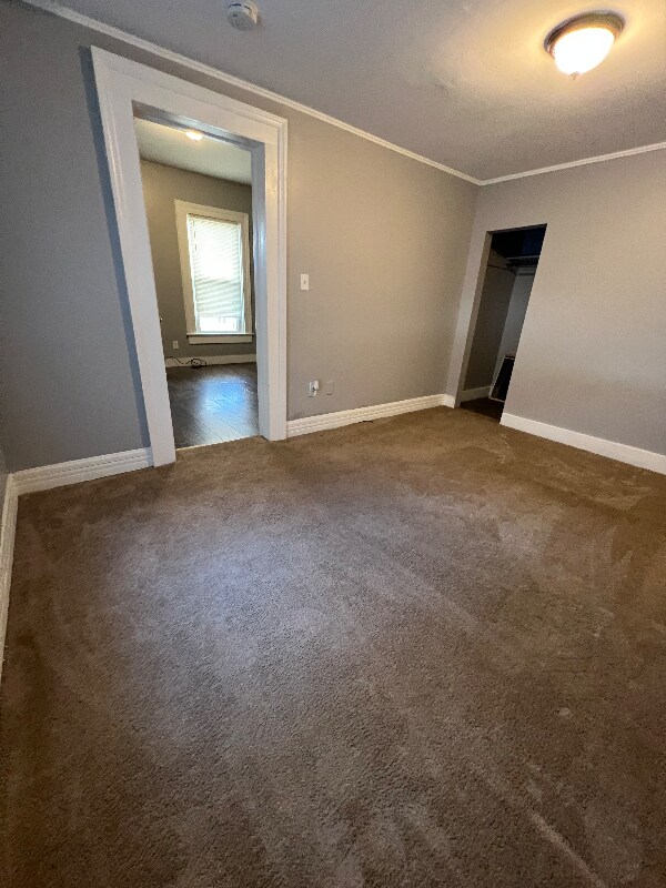 Foto del edificio - 1 Macnaughton Ave