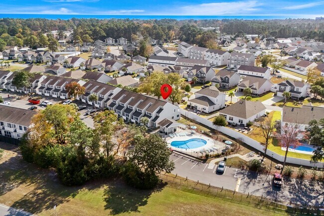 Foto del edificio - Now Allowing 1 small dog under 30Lbs - Spacious 2 bed/2 bath Deer Creek Villas-Surfside