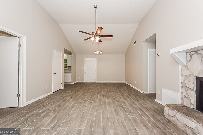 Building Photo - 23 Haver Dr