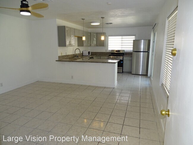 Building Photo - 3 br, 2 bath House - 4861 Treetrunk Avenue