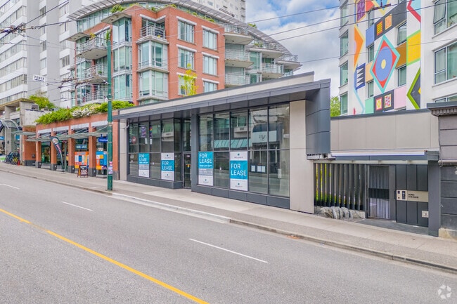 Building Photo - Muro