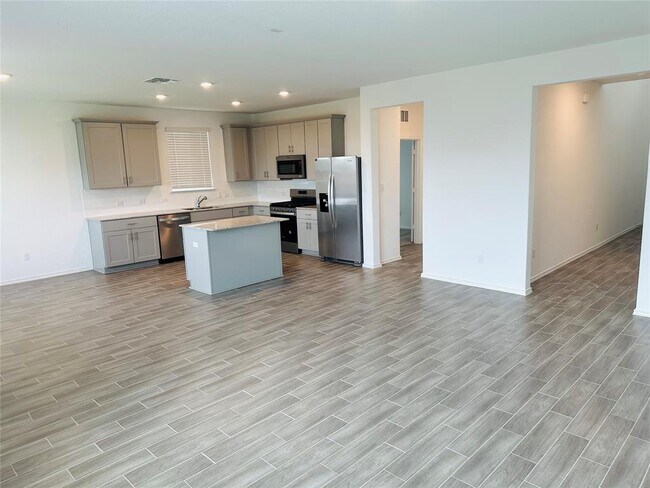 Building Photo - 505 Benicia Cv