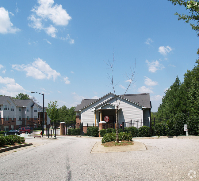 Building Photo - Summerdale Apartments! Welcome Home