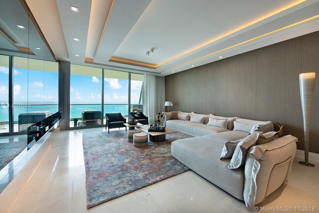 Foto del edificio - 9349 Collins Ave