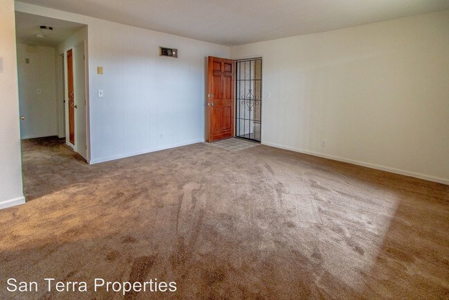Building Photo - 4074 Swift Ave