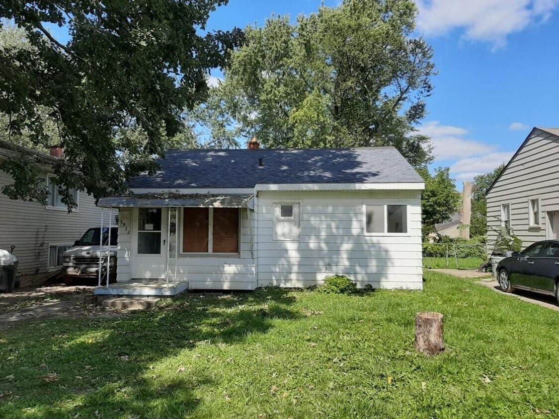Foto principal - Nice 2 bedroom 1 Bath Home - Quiet area - ...