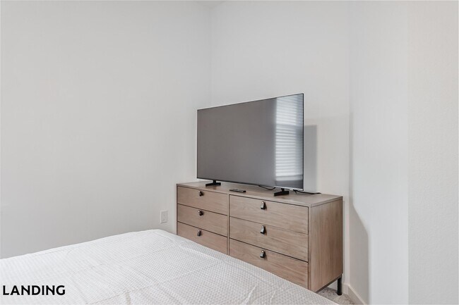 Foto del edificio - 515 Corso Ln