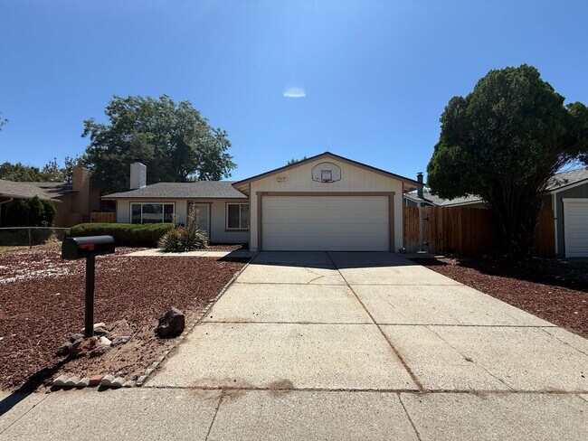 Foto del edificio - Adorable single story home in Sparks