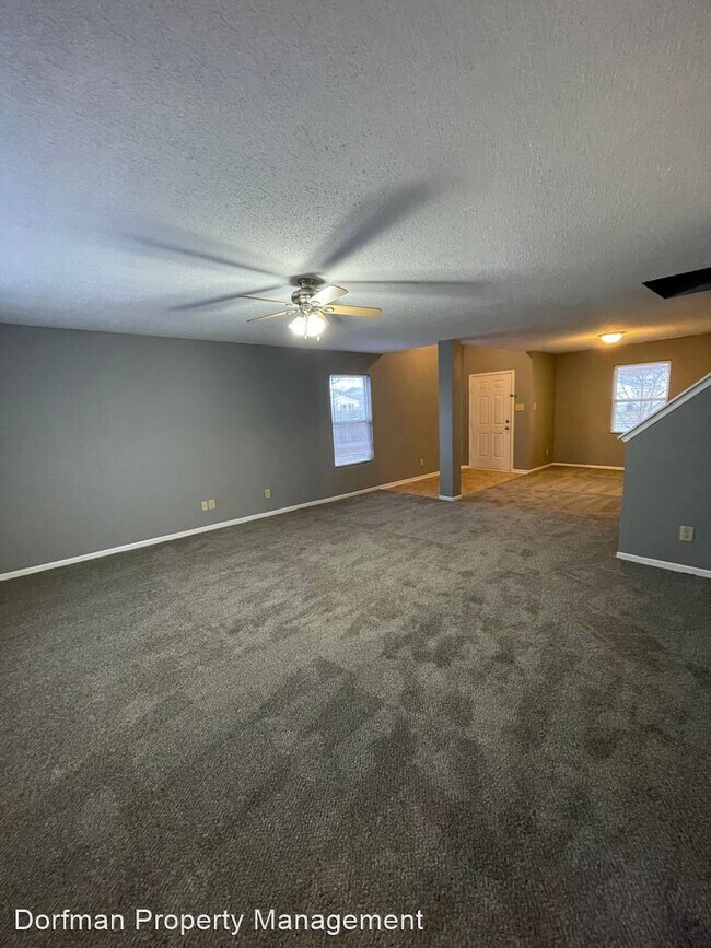 Foto del edificio - 3 br, 2.5 bath House - 843 N Streamside Dr