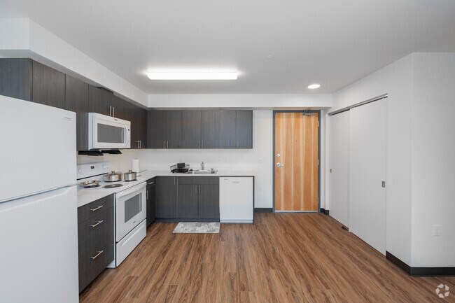 1 habitación, 1 baño - 580 pies cuadrados - Cocina - Nichols Court