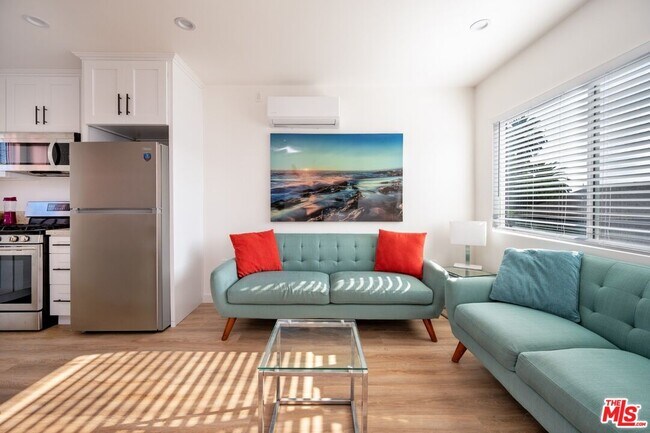 Foto del edificio - 4727 W 18th St