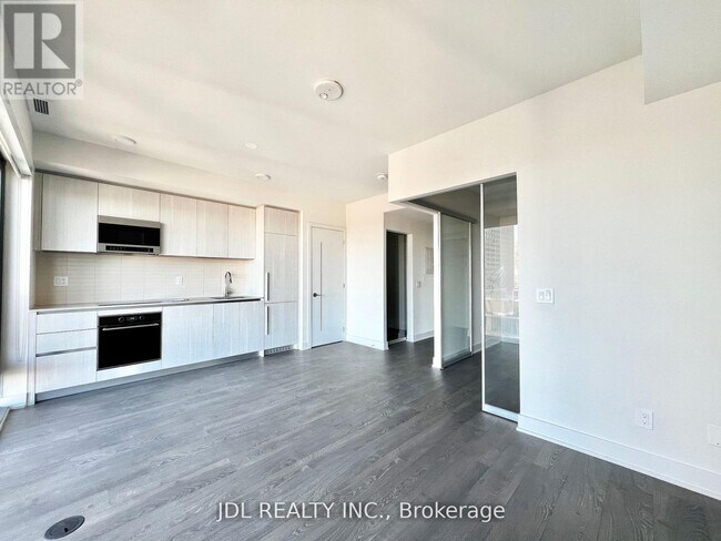 Photo du bâtiment - 8 Cumberland St