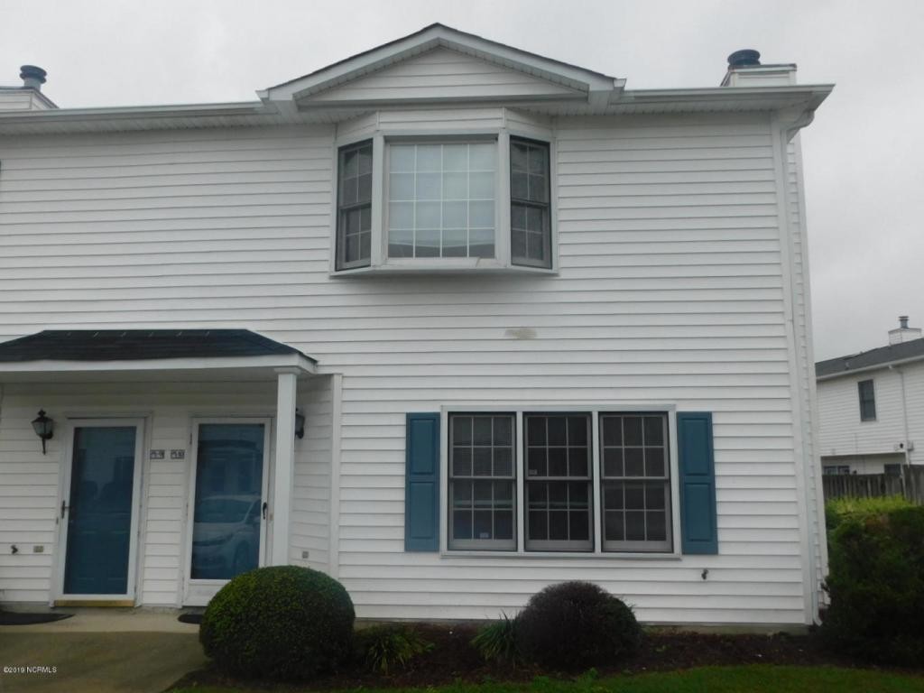 Primary Photo - 3824-M10 Sterling Pointe Drive